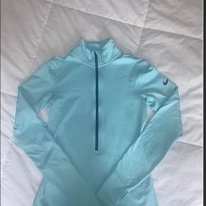 Nike dry fit pullover